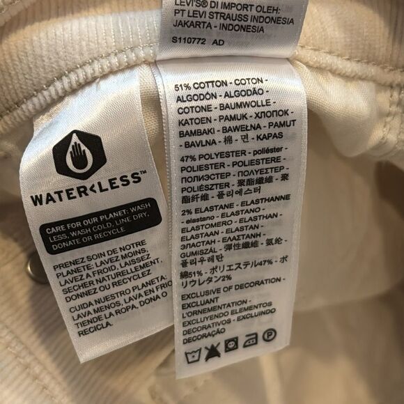 Levi’s RIBCAGE BOOTCUT CORDUROY WOMEN'S PANTS in safari white NWT 30x33 - Picture 8 of 8